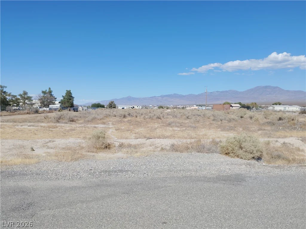 2670 Banyon, Pahrump, NV 89048