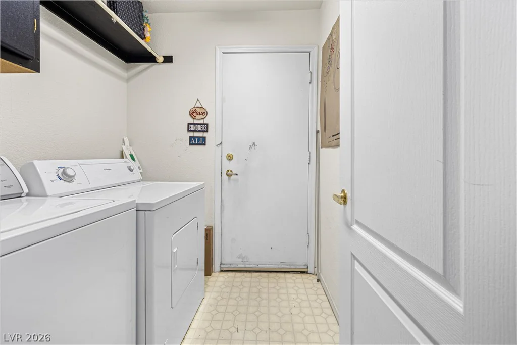 3833 Debussy, North Las Vegas, NV 89032