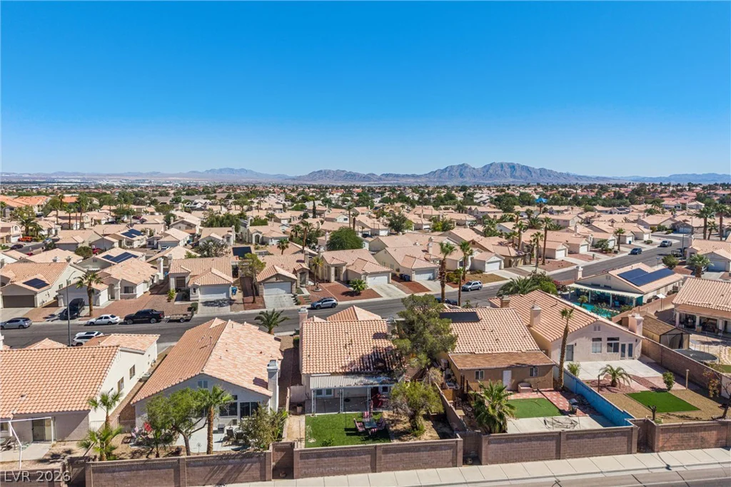 3833 Debussy, North Las Vegas, NV 89032