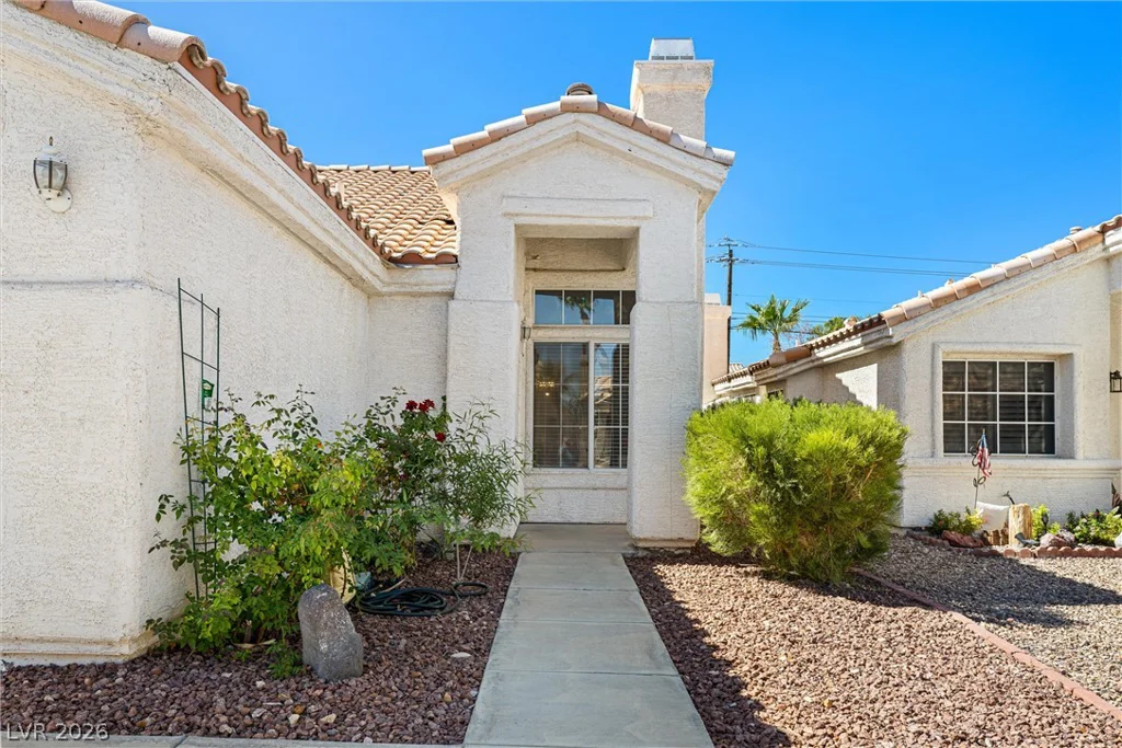 3833 Debussy, North Las Vegas, NV 89032