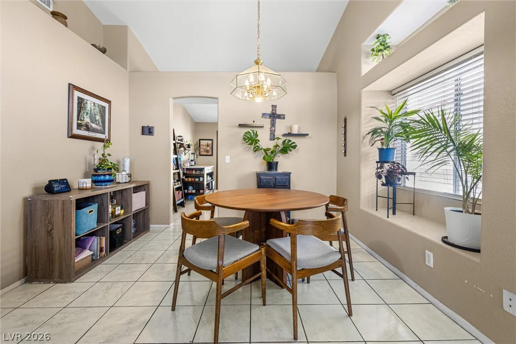 3833 Debussy, North Las Vegas, NV 89032