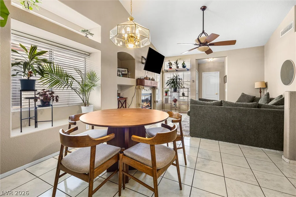 3833 Debussy, North Las Vegas, NV 89032