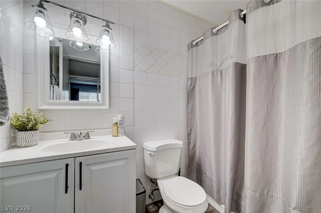 4966 Lana, Las Vegas, NV 89121
