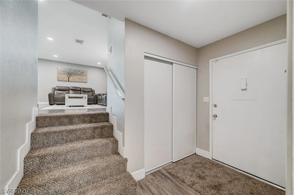 4966 Lana, Las Vegas, NV 89121