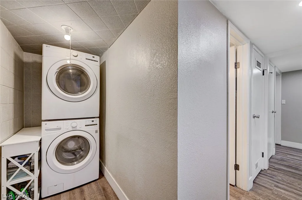 4966 Lana, Las Vegas, NV 89121