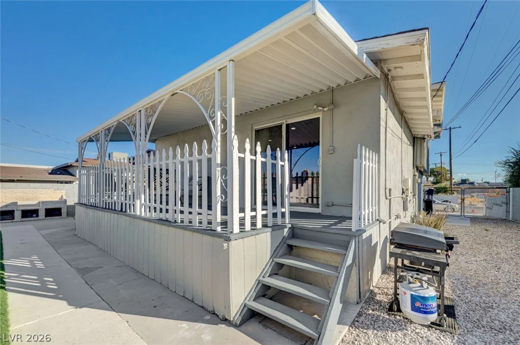 4966 Lana, Las Vegas, NV 89121