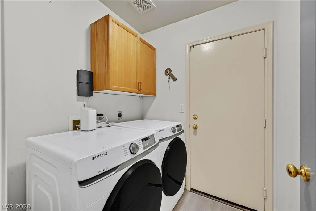 8830 Haviland, Las Vegas, NV 89123