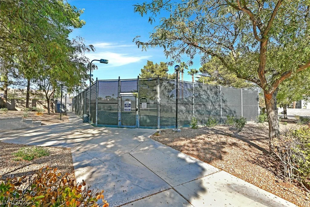 8830 Haviland, Las Vegas, NV 89123