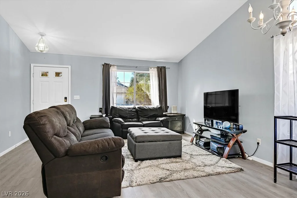 8830 Haviland, Las Vegas, NV 89123