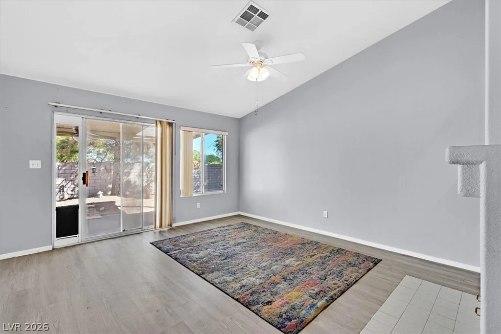 8830 Haviland, Las Vegas, NV 89123