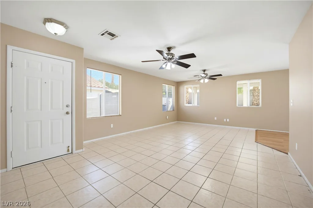 633 Roberta Alecia, North Las Vegas, NV 89031