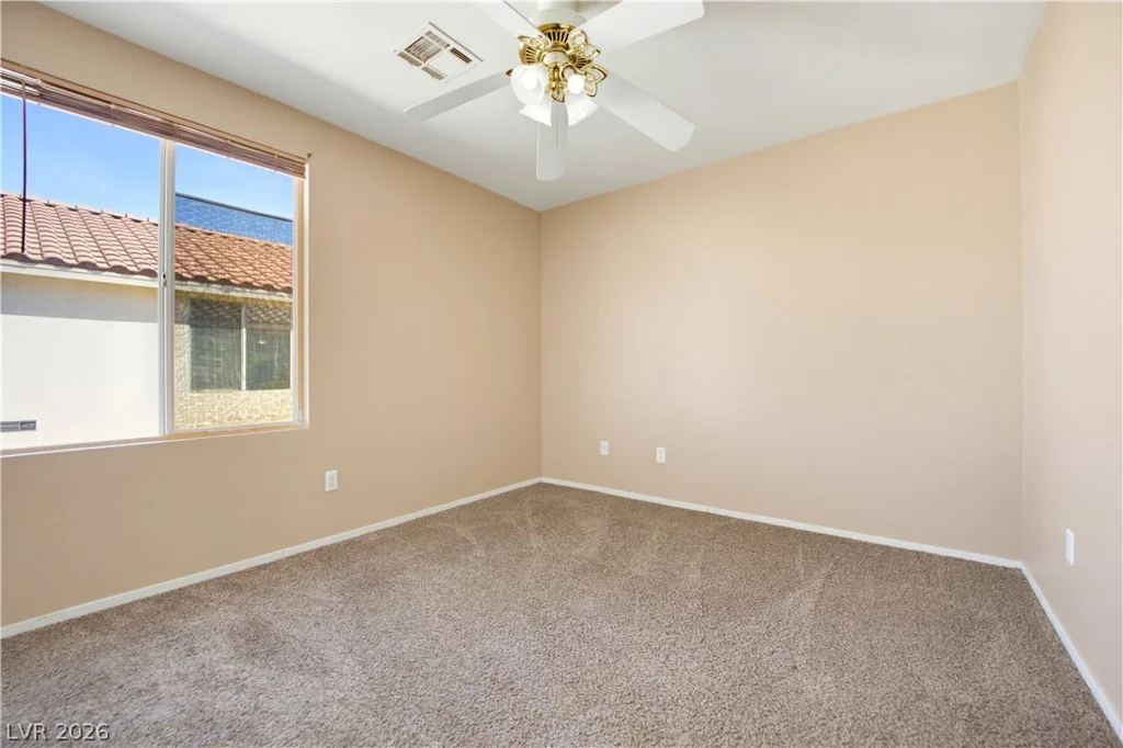 633 Roberta Alecia, North Las Vegas, NV 89031