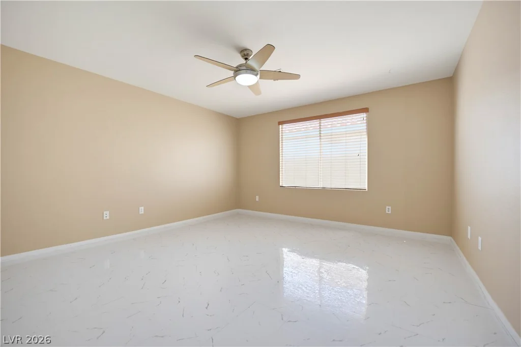 633 Roberta Alecia, North Las Vegas, NV 89031