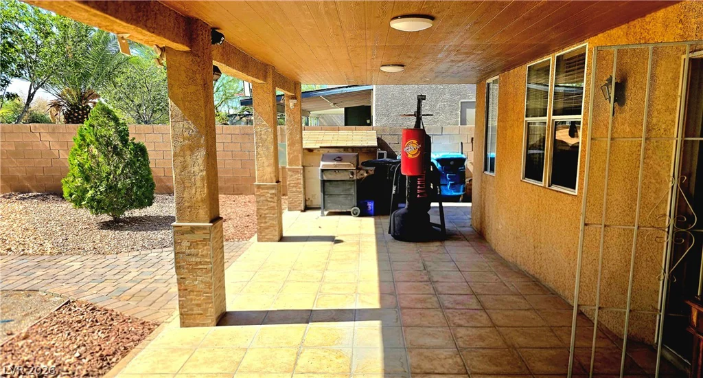 5087 Caprock Canyon, Las Vegas, NV 89139