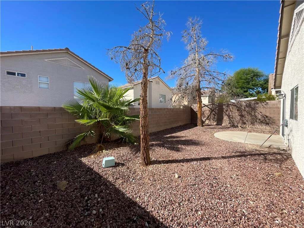 7873 Blue Brook, Las Vegas, NV 89147