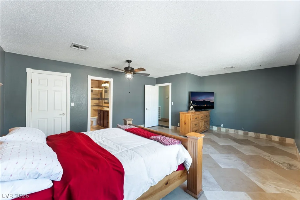 1679 Golden Arrow, Las Vegas, NV 89169