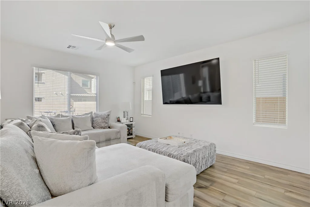 4436 Mural Glen, North Las Vegas, NV 89084