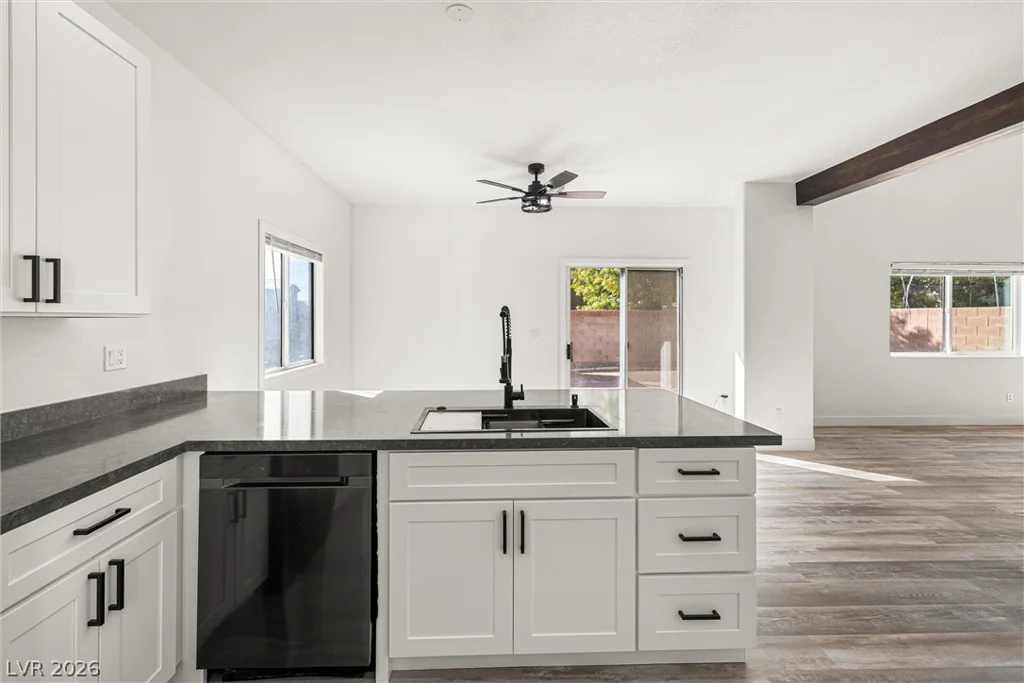 4817 Whispering Spring, Las Vegas, NV 89131