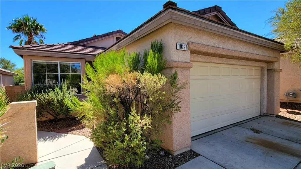 10191 Bentley Oaks, Las Vegas, NV 89135