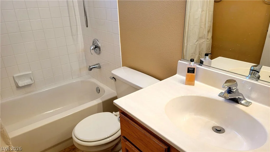 10191 Bentley Oaks, Las Vegas, NV 89135