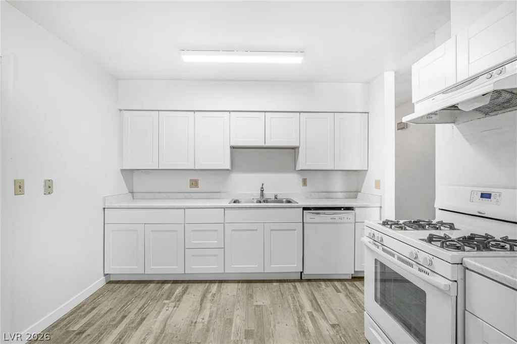 5574 Tunis, Las Vegas, NV 89122