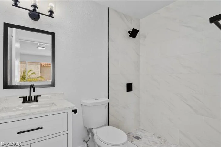 1676 Jupiter, Las Vegas, NV 89119