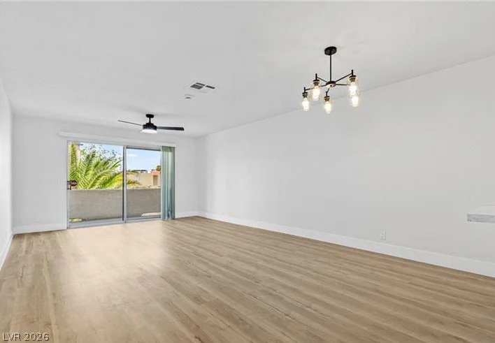 1676 Jupiter, Las Vegas, NV 89119