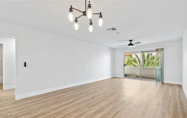 1676 Jupiter, Las Vegas, NV 89119
