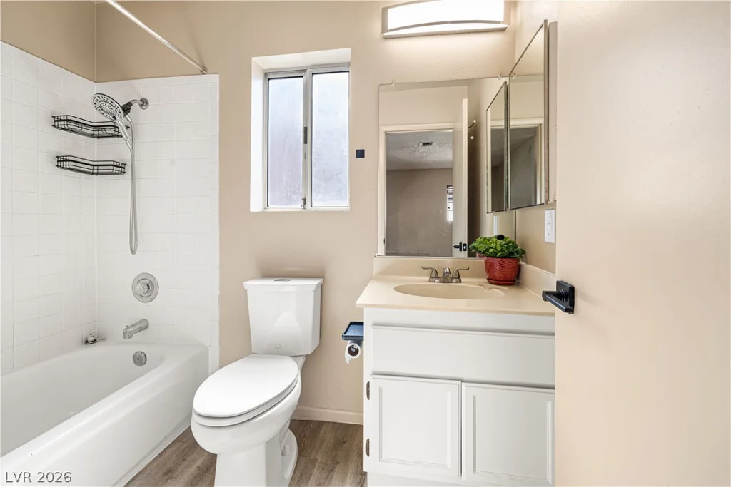 325 Manor, Las Vegas, NV 89145