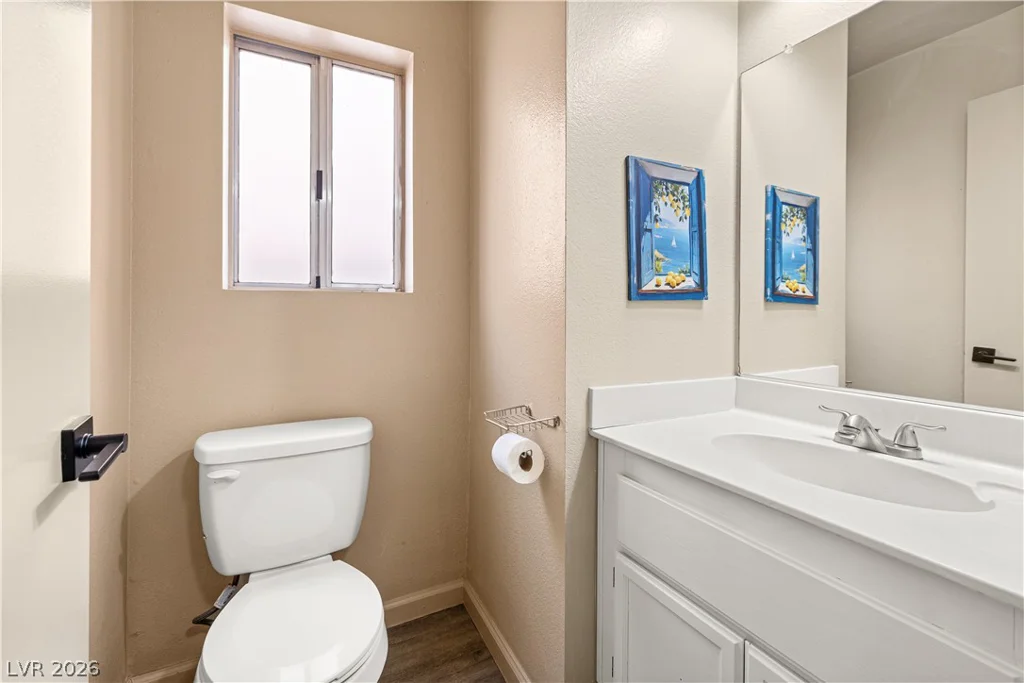 325 Manor, Las Vegas, NV 89145