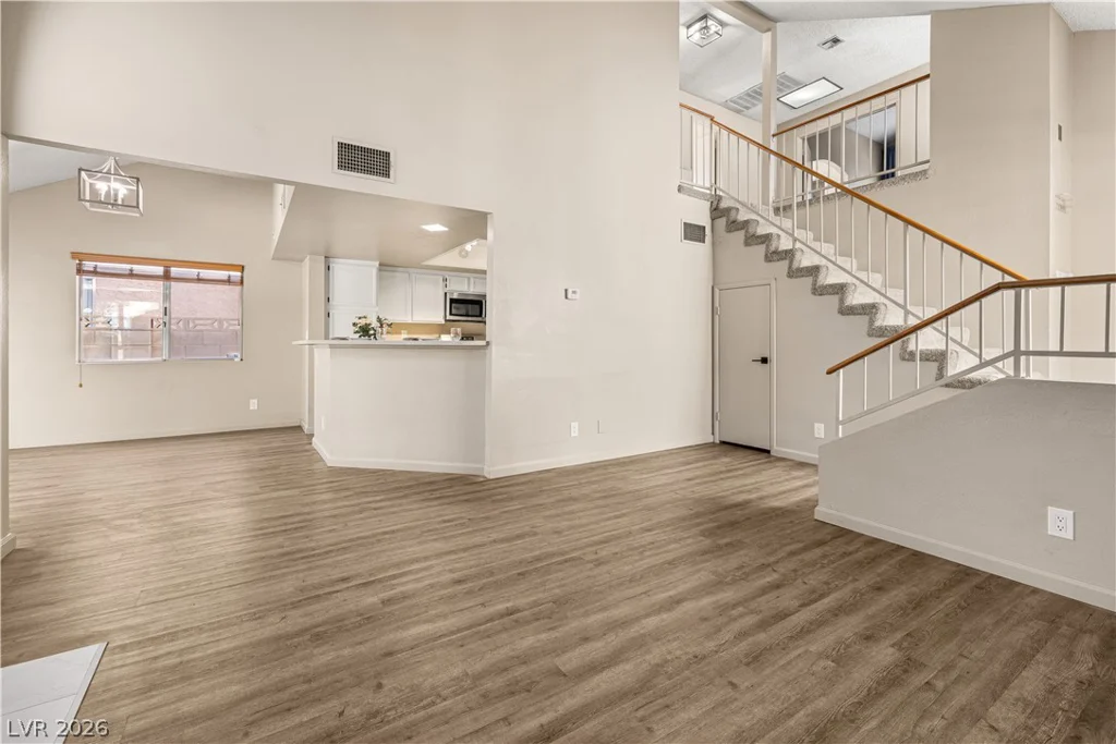 325 Manor, Las Vegas, NV 89145
