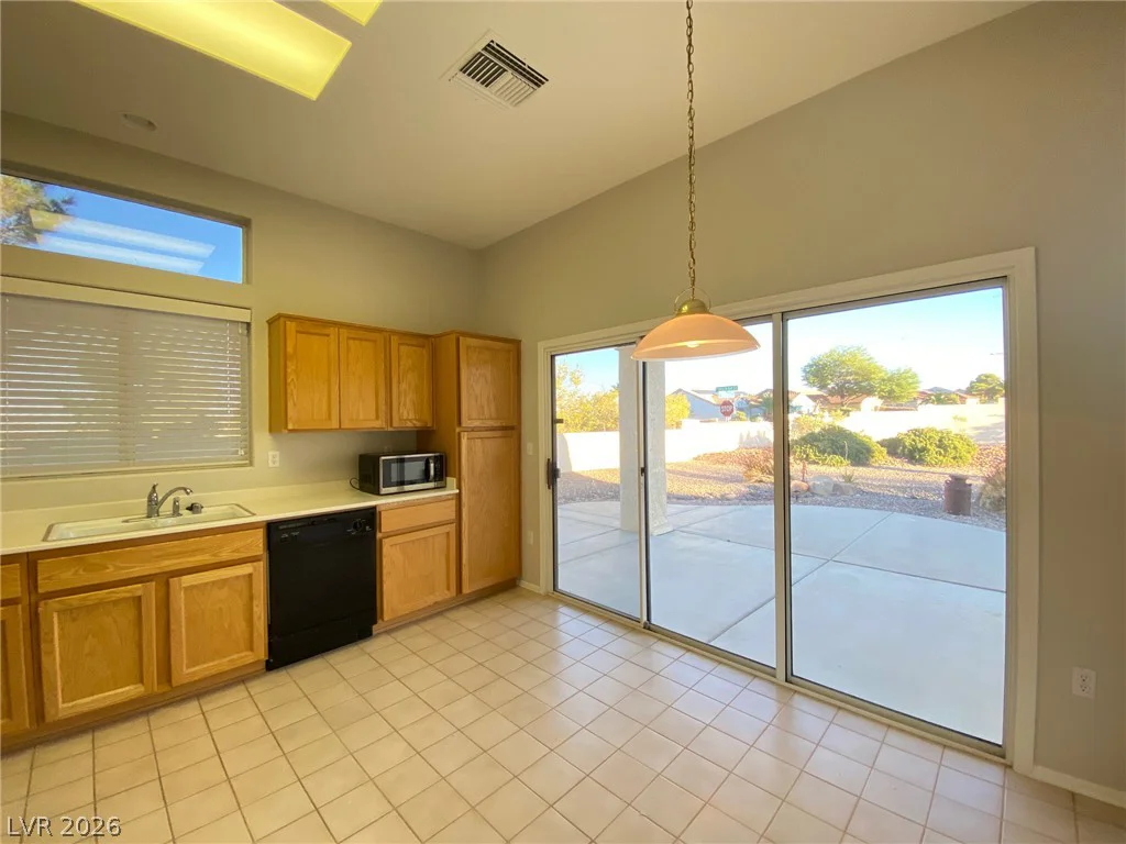 10501 City Clouds, Las Vegas, NV 89134