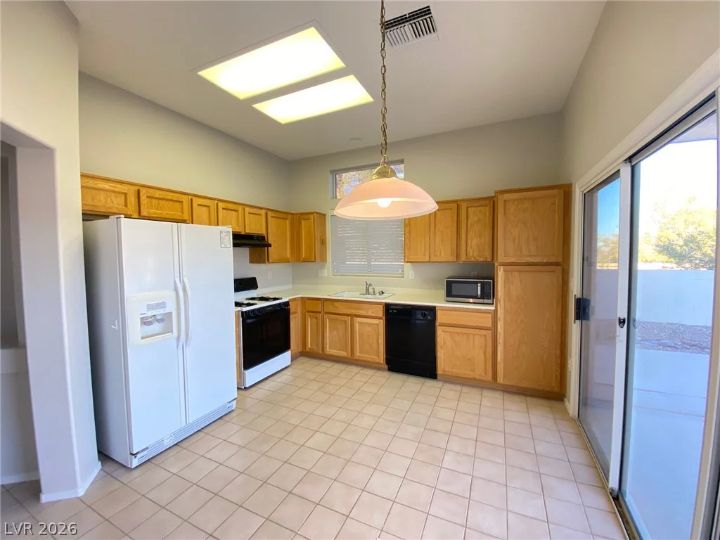 10501 City Clouds, Las Vegas, NV 89134
