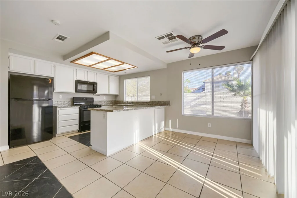 5760 Spindletree, North Las Vegas, NV 89031