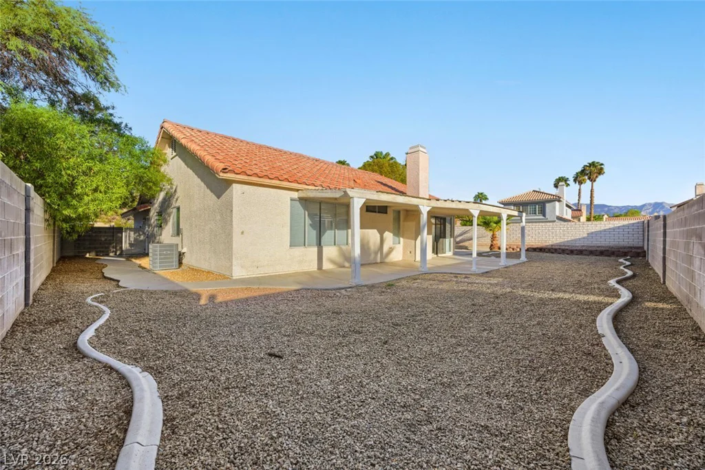 5760 Spindletree, North Las Vegas, NV 89031