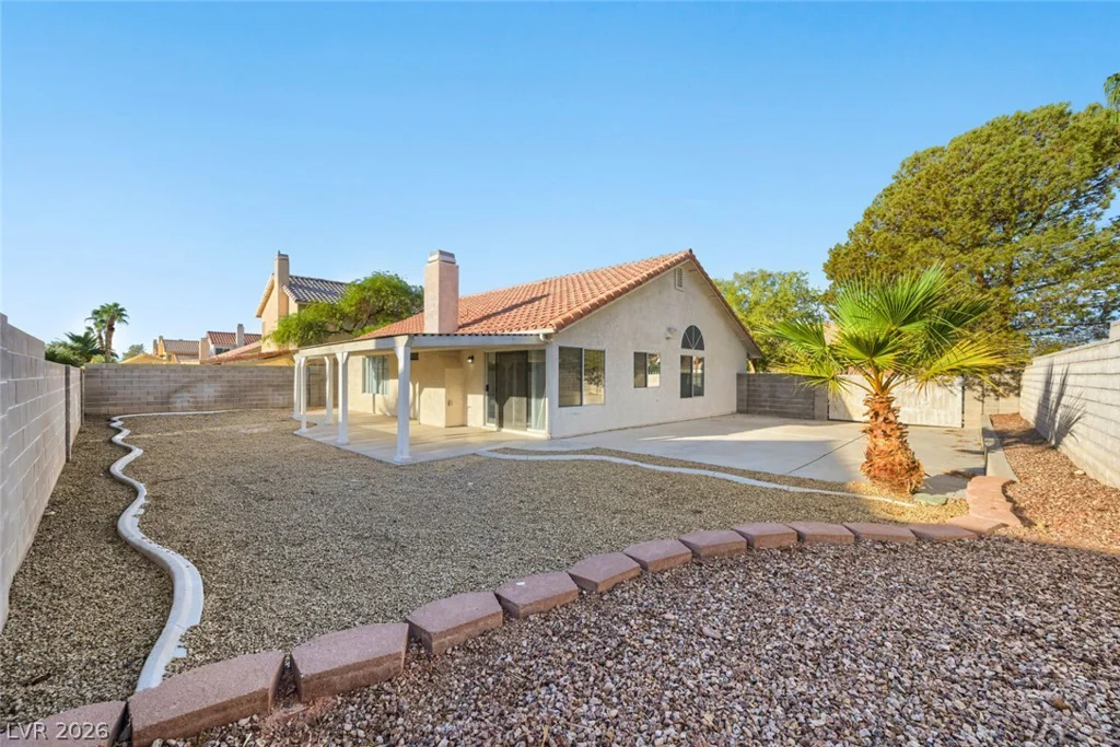 5760 Spindletree, North Las Vegas, NV 89031