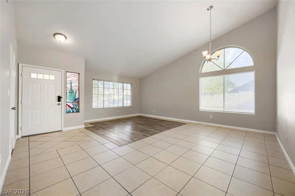 5760 Spindletree, North Las Vegas, NV 89031