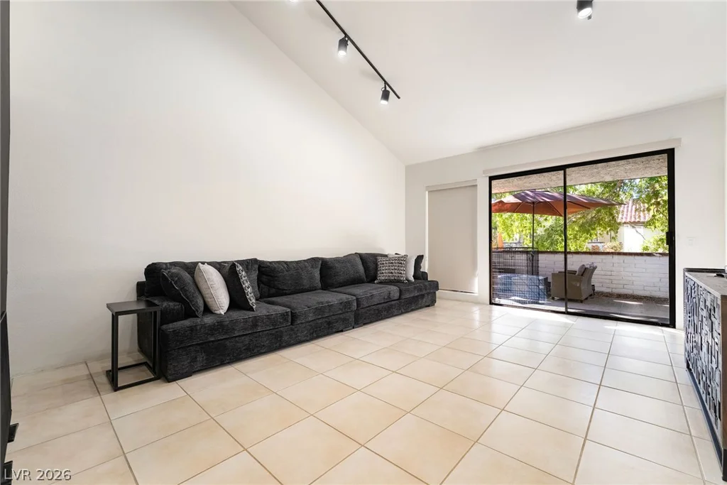 2641 San Martin, Las Vegas, NV 89121