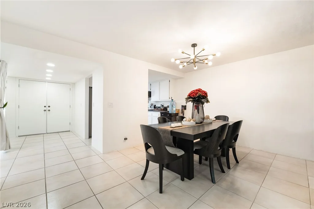 2641 San Martin, Las Vegas, NV 89121