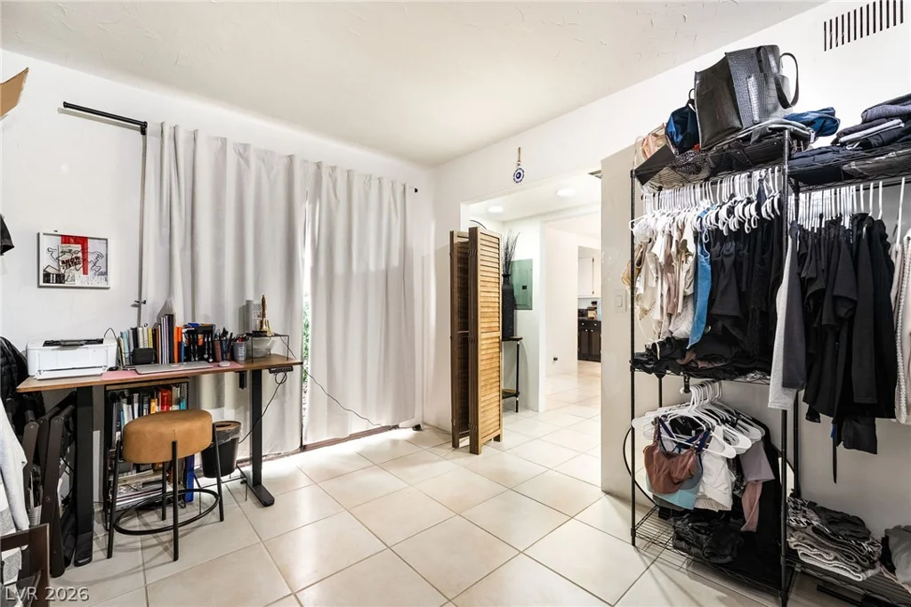 2641 San Martin, Las Vegas, NV 89121