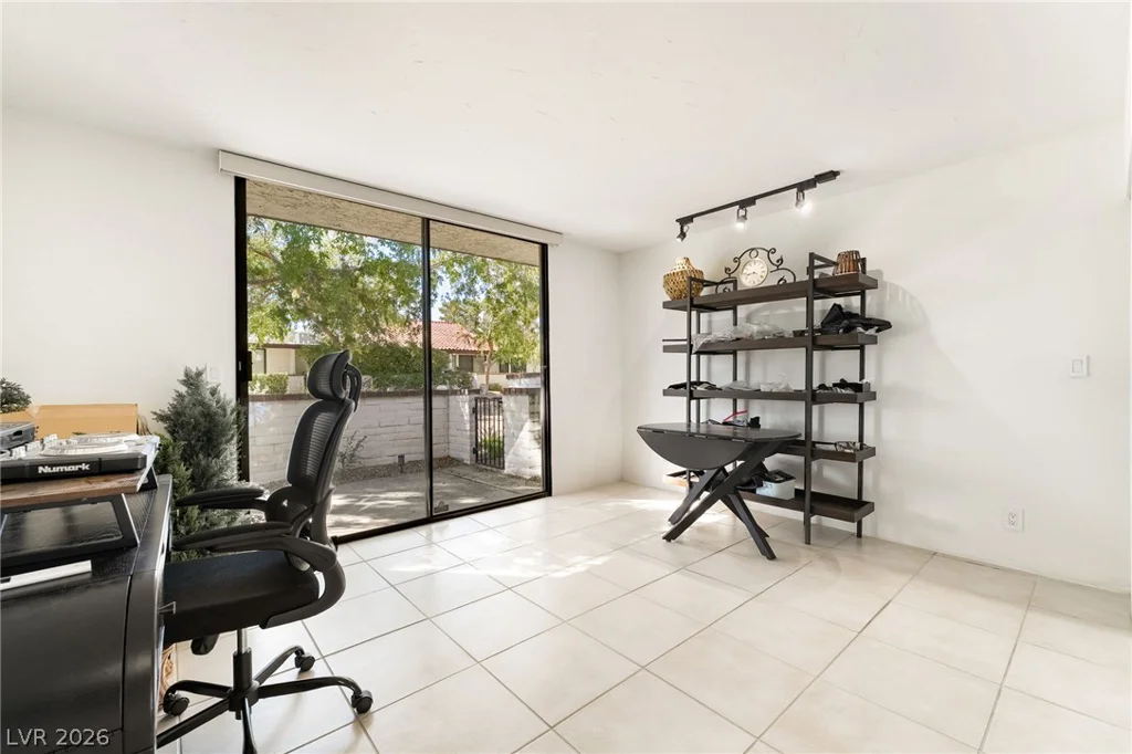 2641 San Martin, Las Vegas, NV 89121