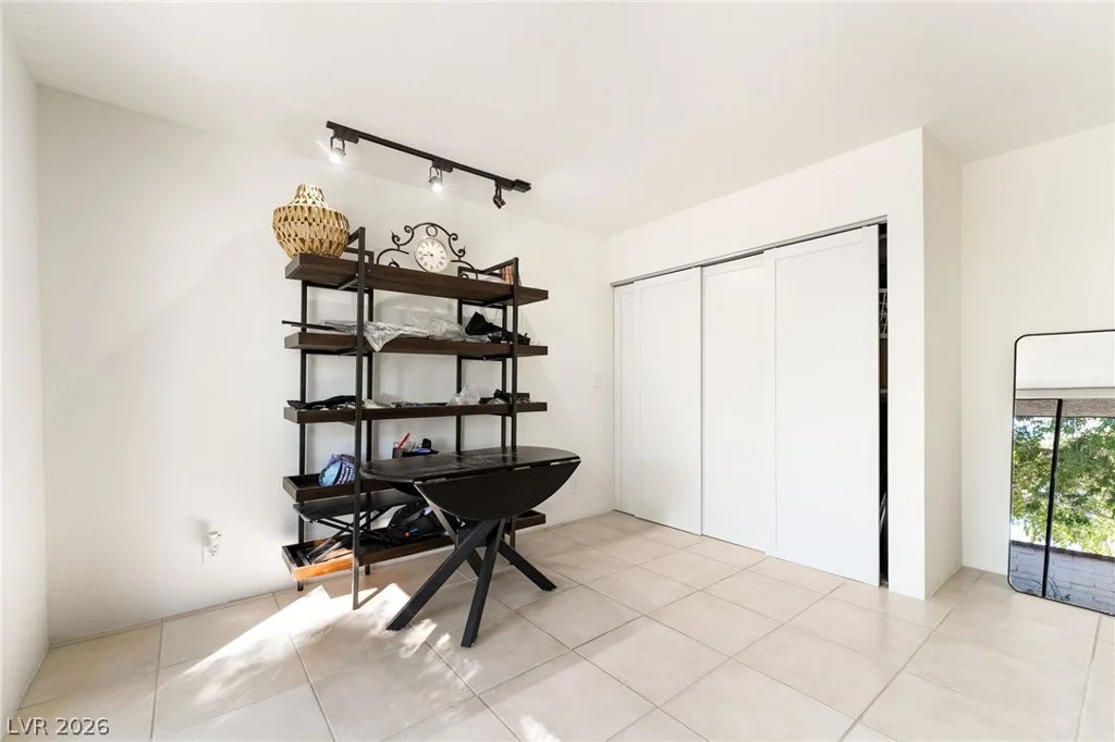 2641 San Martin, Las Vegas, NV 89121