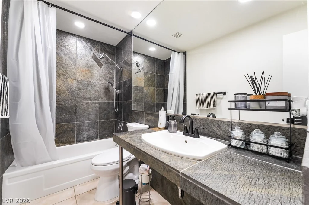 2641 San Martin, Las Vegas, NV 89121