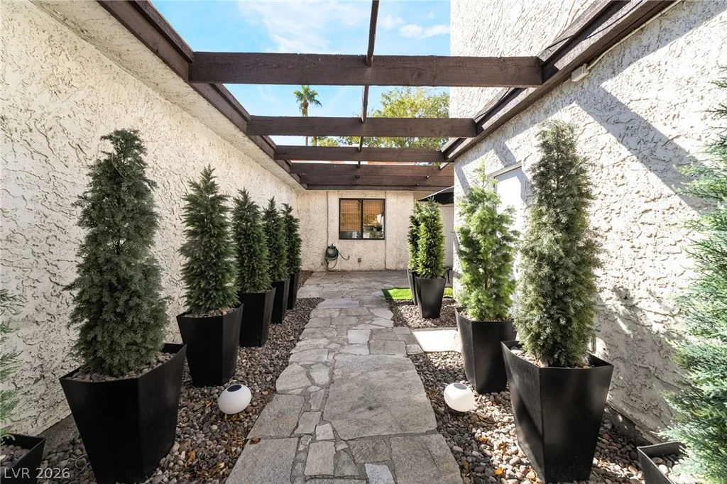 2641 San Martin, Las Vegas, NV 89121