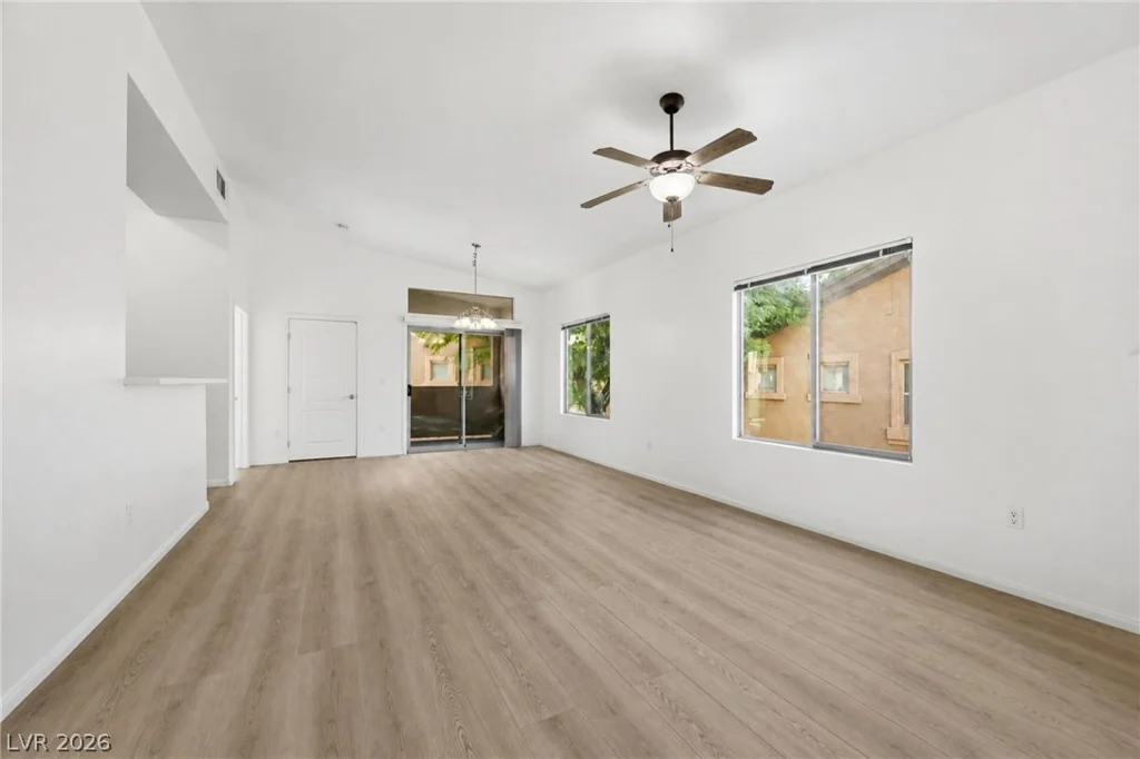 8985 Durango, Las Vegas, NV 89113