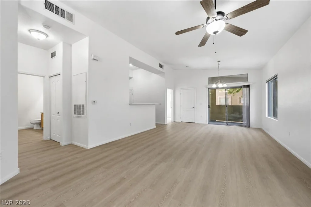 8985 Durango, Las Vegas, NV 89113