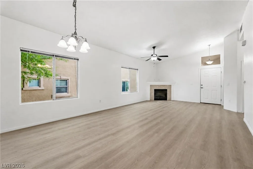 8985 Durango, Las Vegas, NV 89113