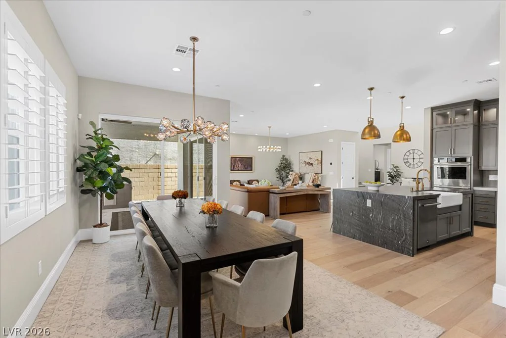 10428 Fiore Rosa, Las Vegas, NV 89166