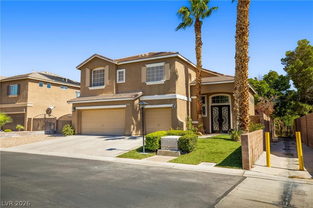 8230 Moapa Water, Las Vegas, NV 89131