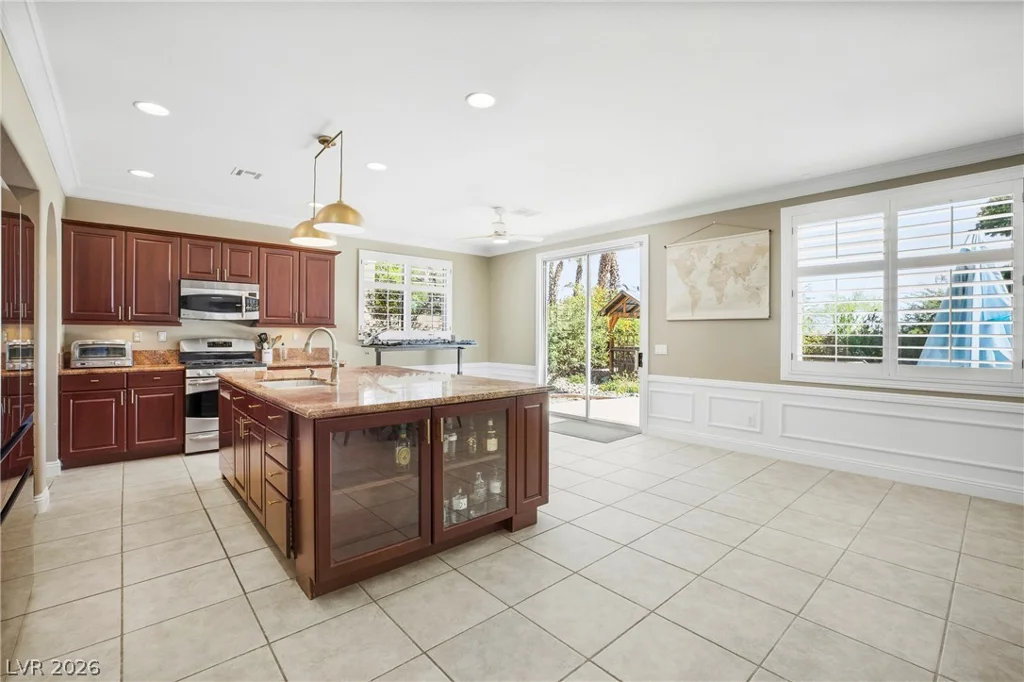 8230 Moapa Water, Las Vegas, NV 89131